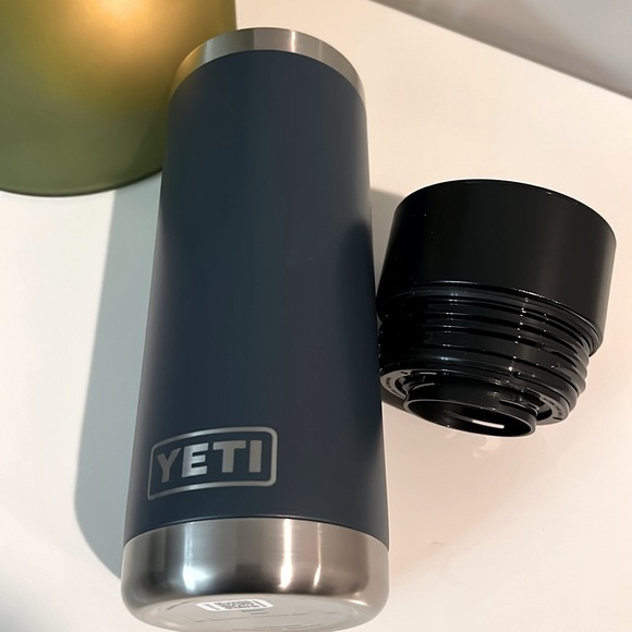 🆕 YETI tumblr 18oz /532ml - Picture 2 of 11
